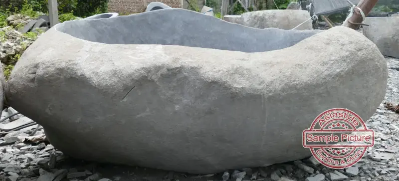 Product image 4 of the product “Riverstone basin, natural surface, polished inside. Dia approx 151-160cm Height 51-60cm ”